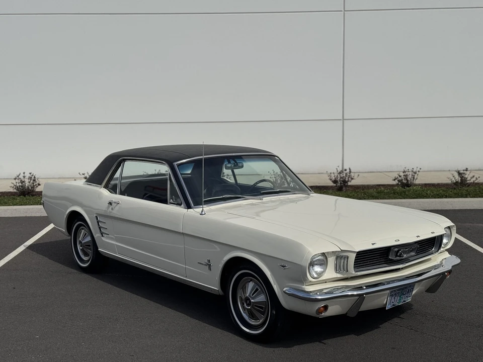 1966 Ford Mustang 1st Gen (1964.5-1966) - Image 22 of 31