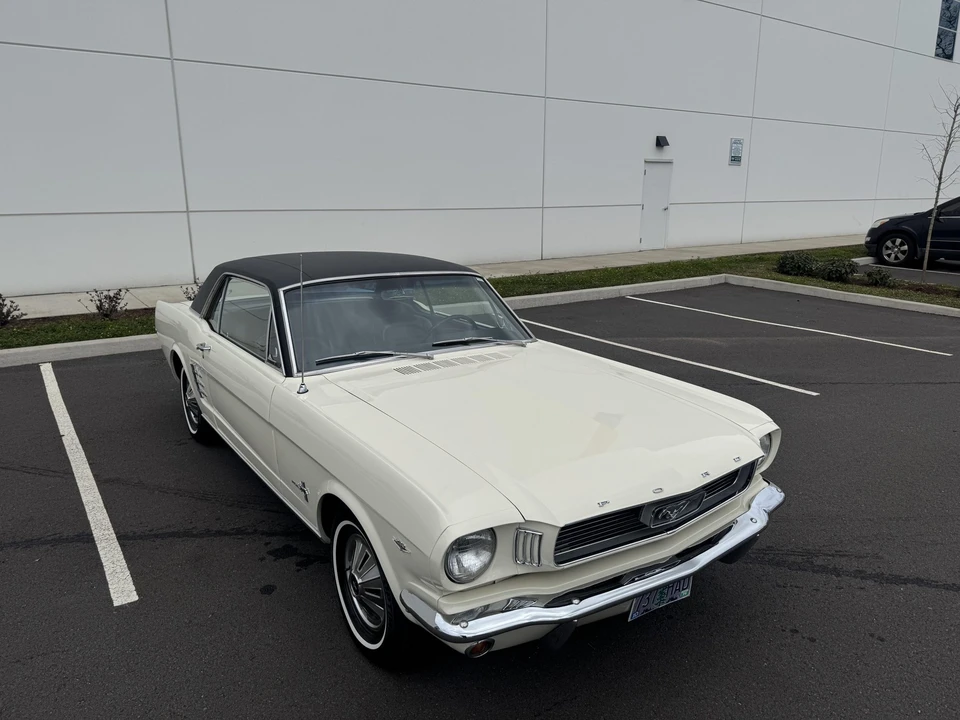 1966 Ford Mustang 1st Gen (1964.5-1966) - Image 24 of 31