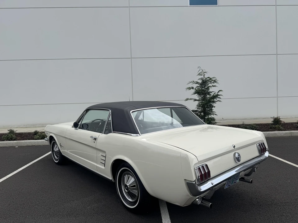 1966 Ford Mustang 1st Gen (1964.5-1966) - Image 11 of 31