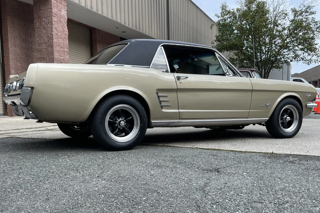 1966 Ford Mustang 1st Gen (1964.5-1966) - Image 14 of 31