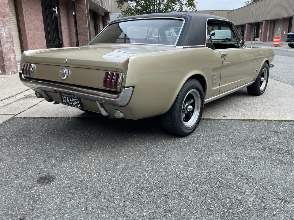 1966 Ford Mustang 1st Gen (1964.5-1966) - Image 12 of 31