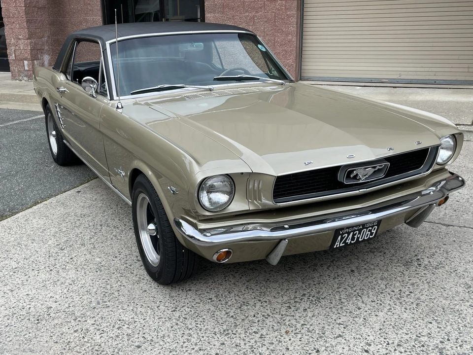 1966 Ford Mustang 1st Gen (1964.5-1966) - Image 3 of 31