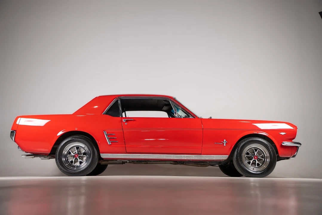 1966 Ford Mustang 1st Gen (1964.5-1966) - Image 13 of 31