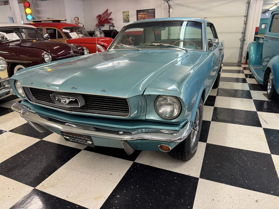 1966 Ford Mustang 1st Gen (1964.5-1966) - Image 10 of 31