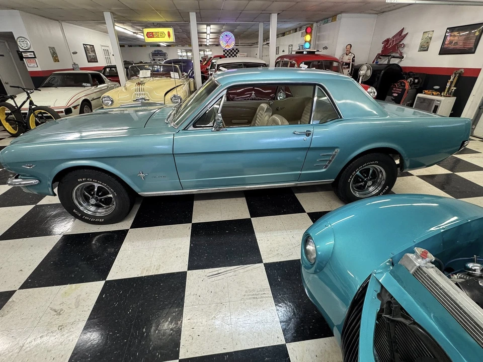 1966 Ford Mustang 1st Gen (1964.5-1966) - Image 15 of 31