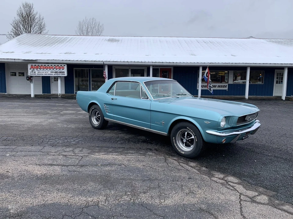 1966 Ford Mustang 1st Gen (1964.5-1966) - Image 29 of 31