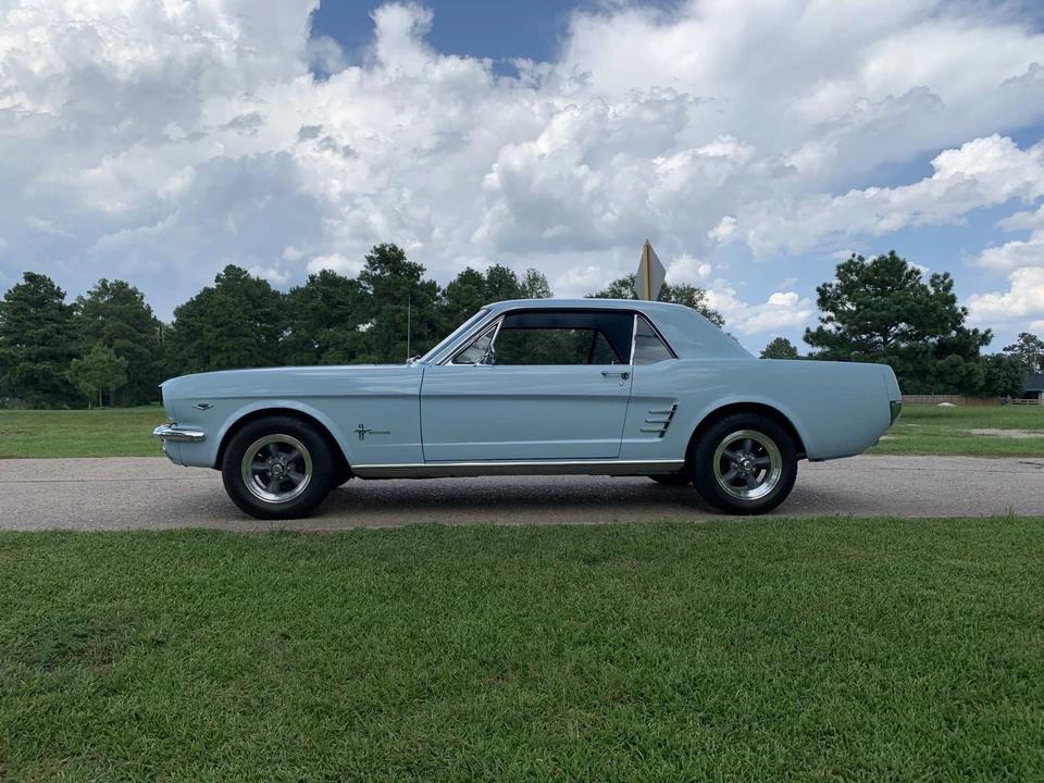 1966 Ford Mustang 1st Gen (1964.5-1966) - Image 5 of 31