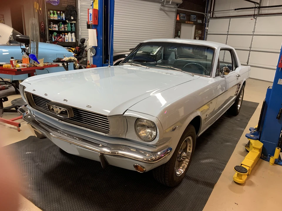1966 Ford Mustang 1st Gen (1964.5-1966) - Image 24 of 31