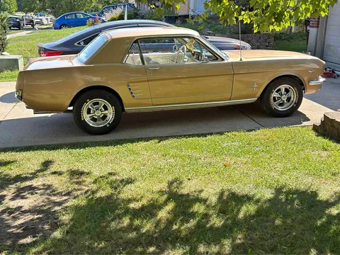 1966 Ford Mustang Coupe 2D