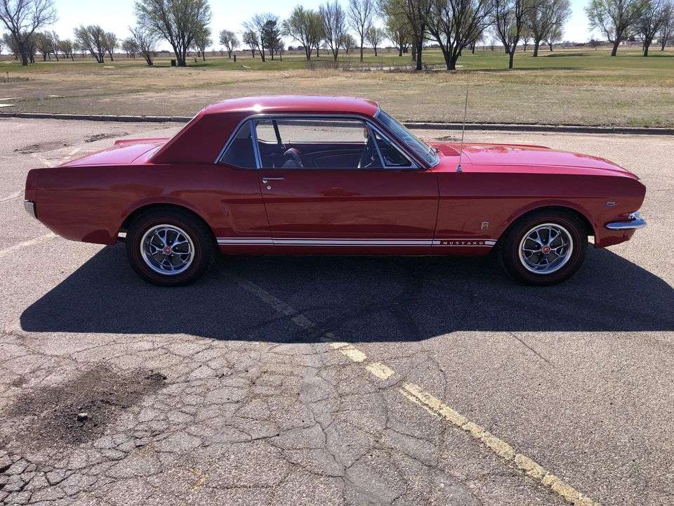 1966 Ford Mustang 1st Gen (1964.5-1966) - Image 9 of 31