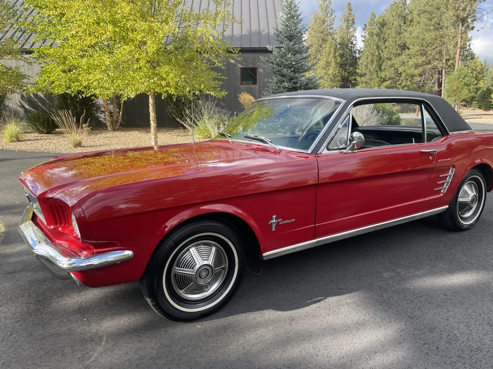 1966 Ford Mustang 1st Gen (1964.5-1966) - Image 9 of 31