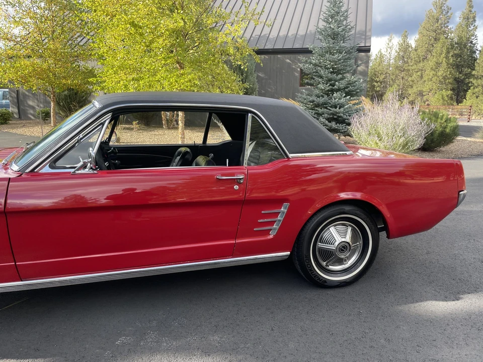 1966 Ford Mustang 1st Gen (1964.5-1966) - Image 10 of 31