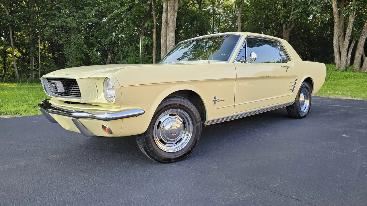 1966 Ford Mustang 1st Gen (1964.5-1966) - Image 8 of 31