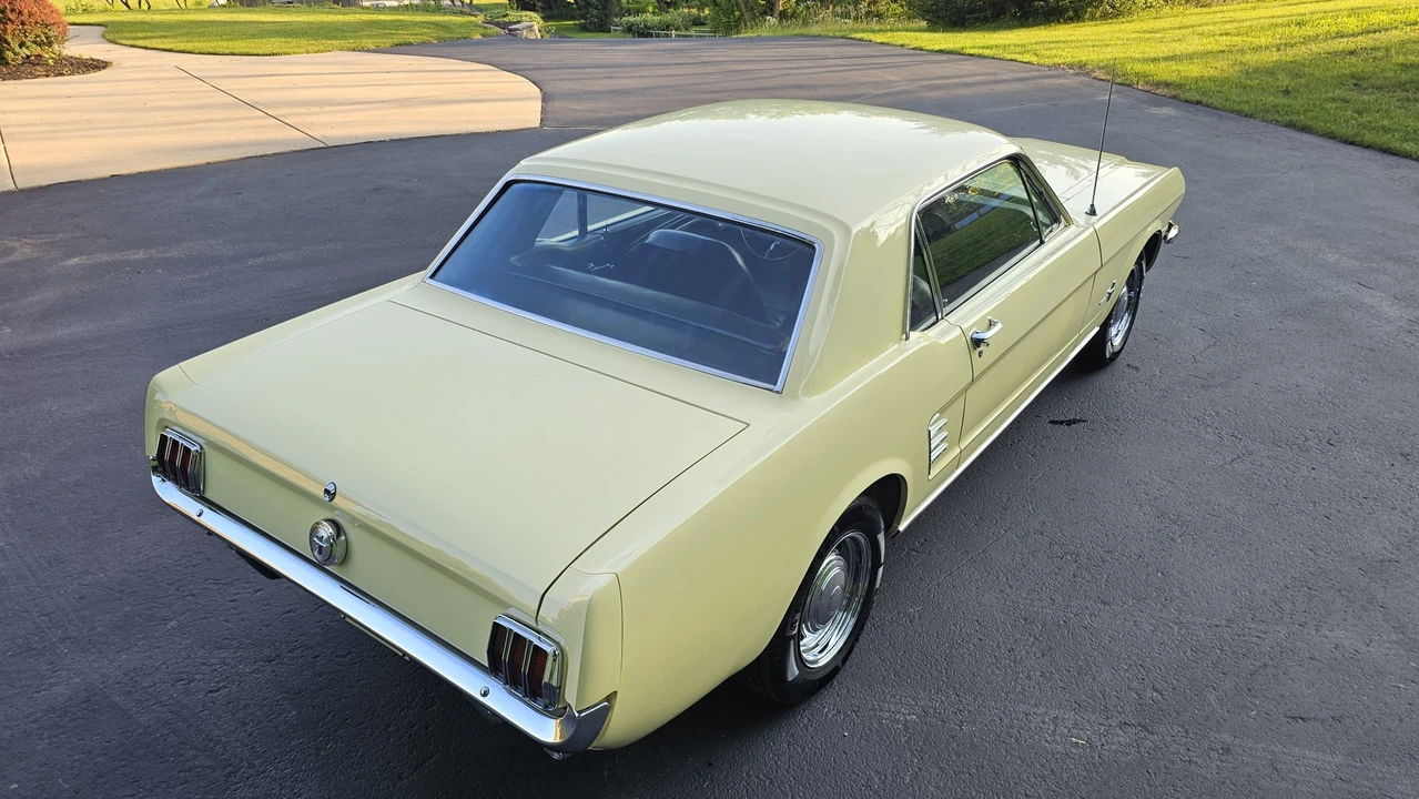 1966 Ford Mustang 1st Gen (1964.5-1966) - Image 18 of 31