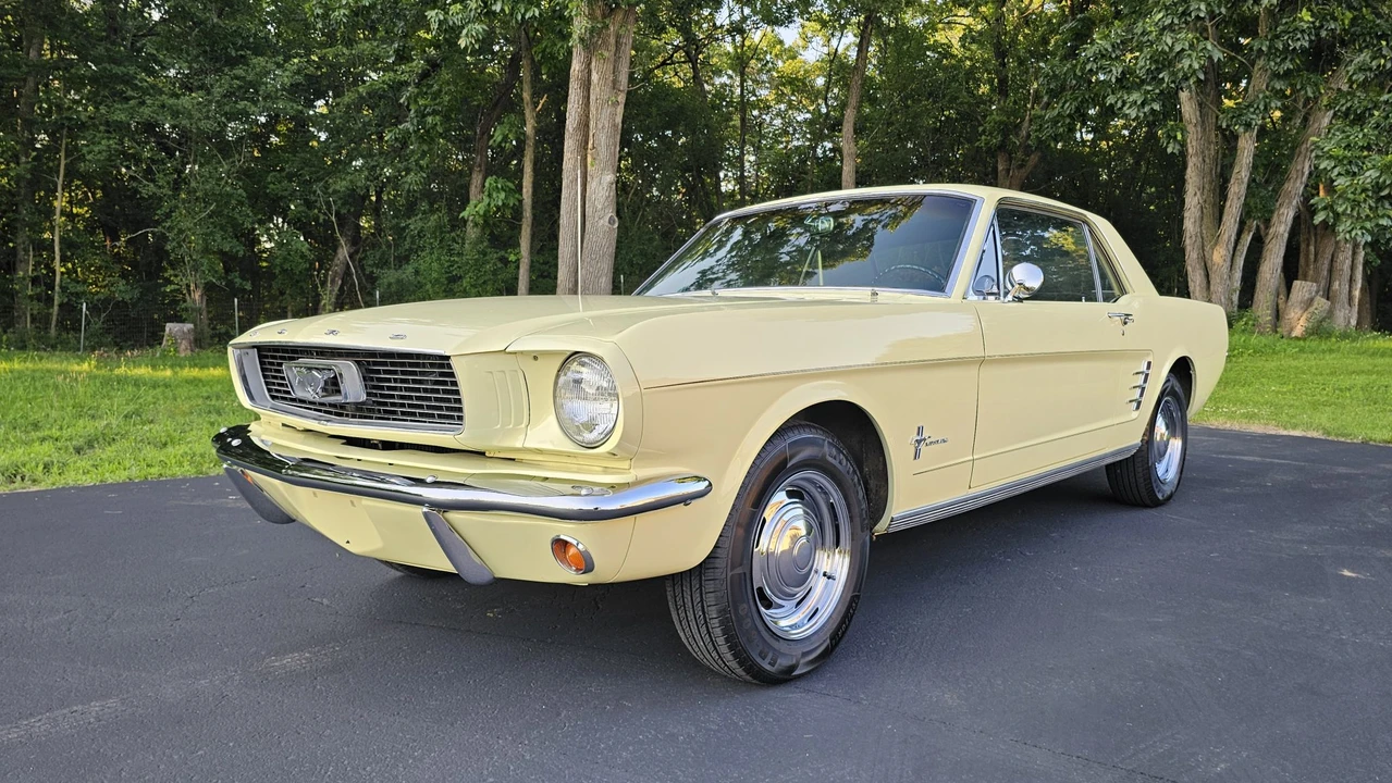 1966 Ford Mustang 1st Gen (1964.5-1966) - Image 3 of 31