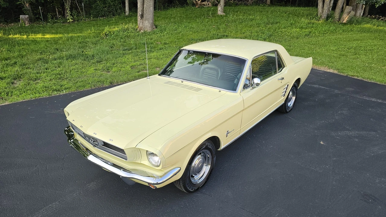 1966 Ford Mustang 1st Gen (1964.5-1966) - Image 4 of 31