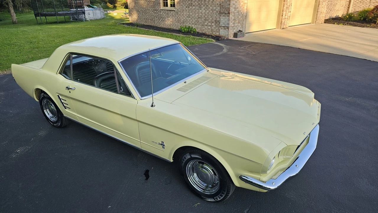 1966 Ford Mustang 1st Gen (1964.5-1966) - Image 24 of 31