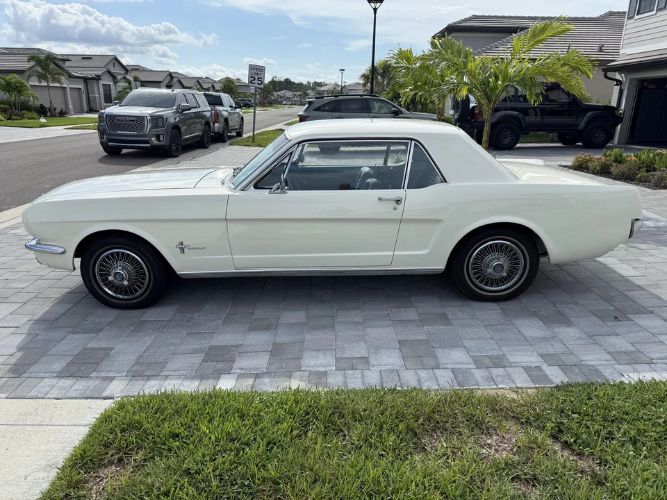 1966 Ford Mustang 1st Gen (1964.5-1966) - Image 5 of 31
