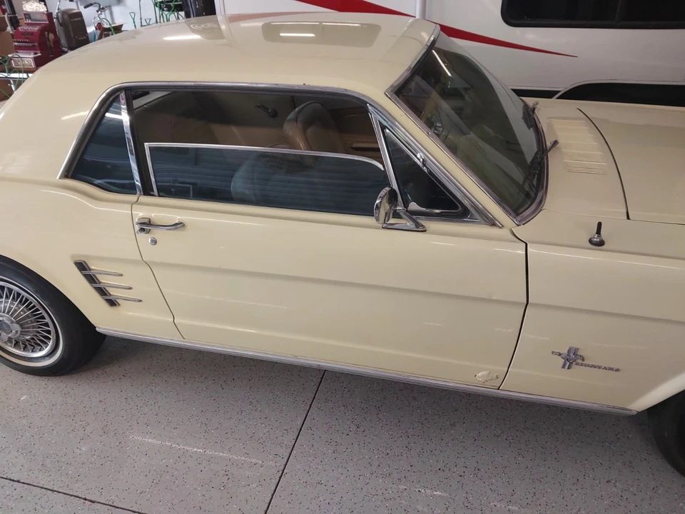 1966 Ford Mustang 1st Gen (1964.5-1966) - Image 10 of 15