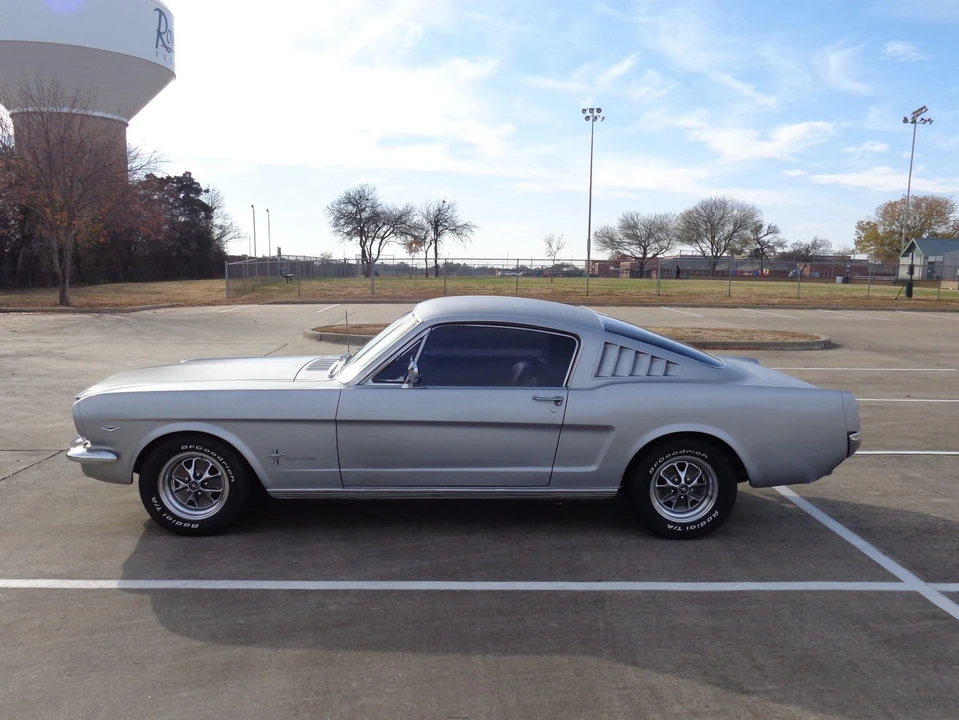 1966 Ford Mustang 1st Gen (1964.5-1966) - Image 7 of 31