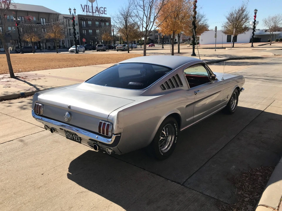 1966 Ford Mustang 1st Gen (1964.5-1966) - Image 15 of 31