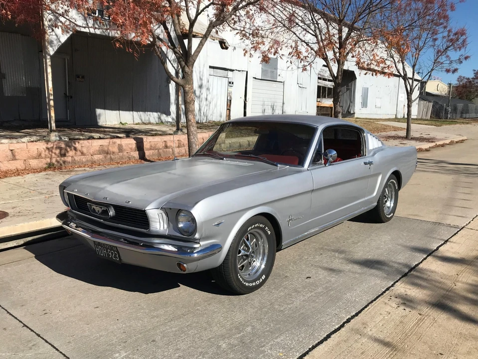 1966 Ford Mustang 1st Gen (1964.5-1966) - Image 4 of 31