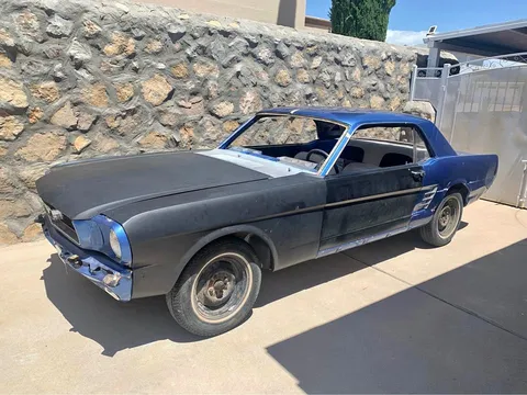 1966 Ford Mustang V6 Coupe 2D