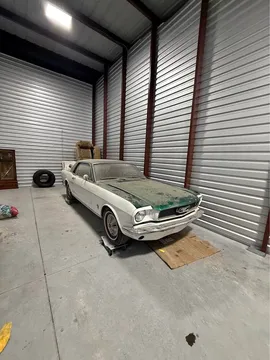 1966 Ford Mustang V6 Coupe 2D