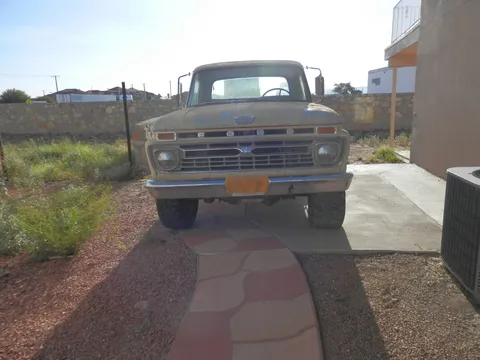1966 Ford F-260 4x4