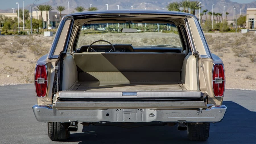 1966 Ford Country Sedan - Image 9 of 12