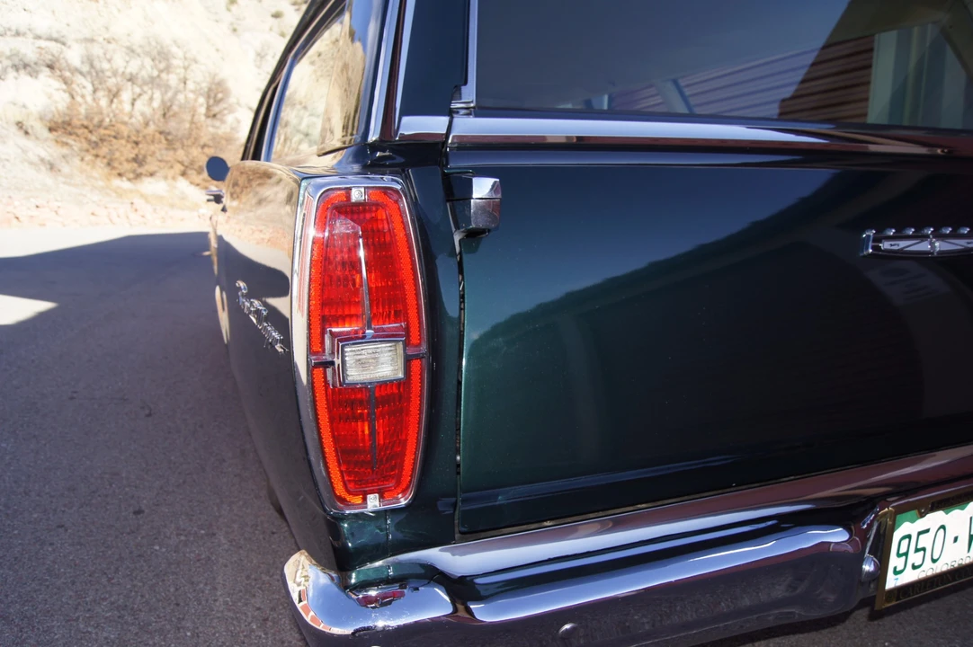 1966 Ford Country Sedan - Image 11 of 29