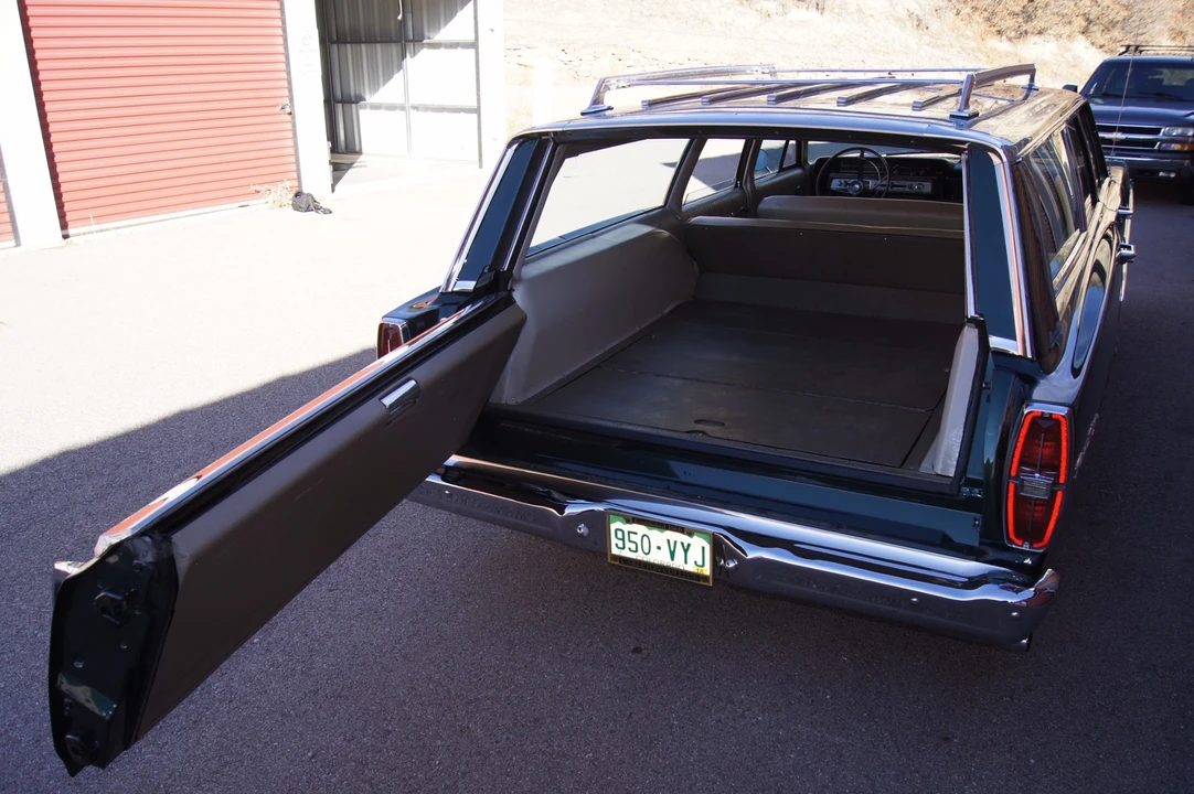 1966 Ford Country Sedan - Image 16 of 29