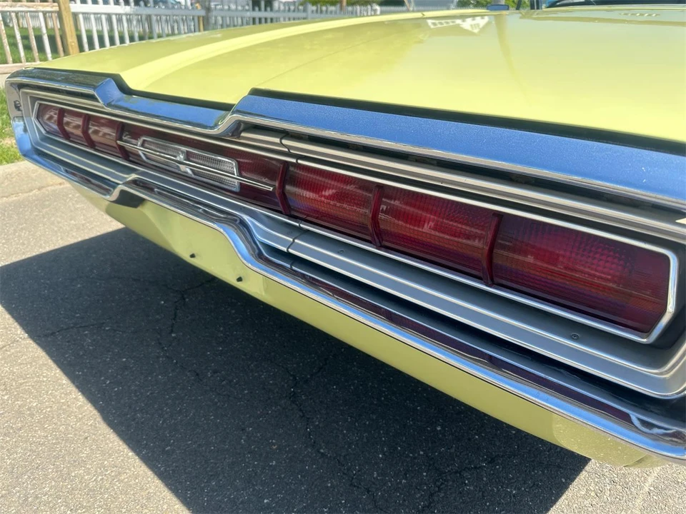 1966 Ford Thunderbird 4th Gen - Image 17 of 31