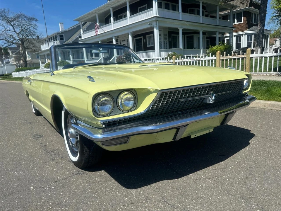 1966 Ford Thunderbird 4th Gen - Image 9 of 31