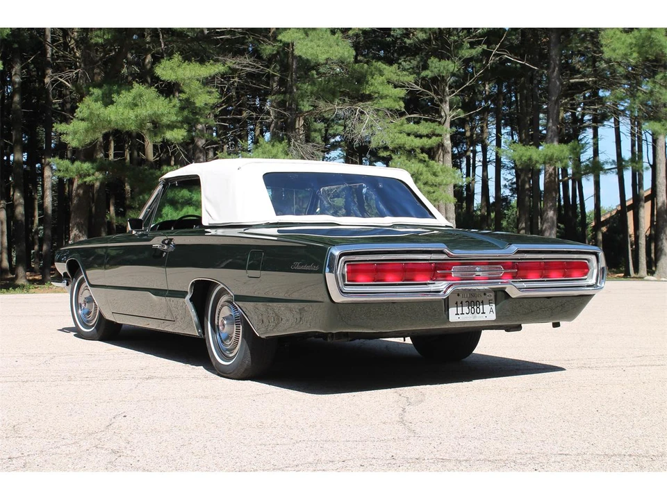 1966 Ford Thunderbird 4th Gen - Image 9 of 31