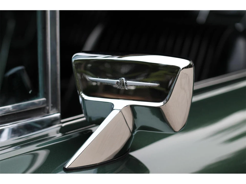 1966 Ford Thunderbird 4th Gen - Image 27 of 31