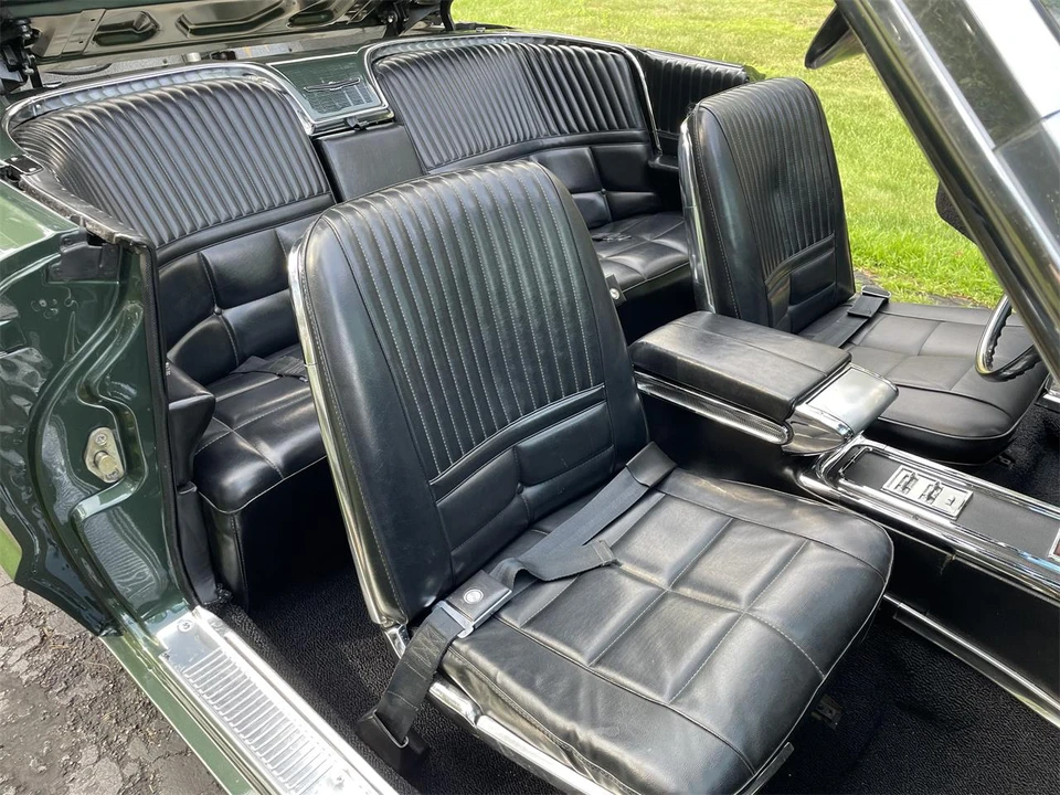 1966 Ford Thunderbird 4th Gen - Image 12 of 31
