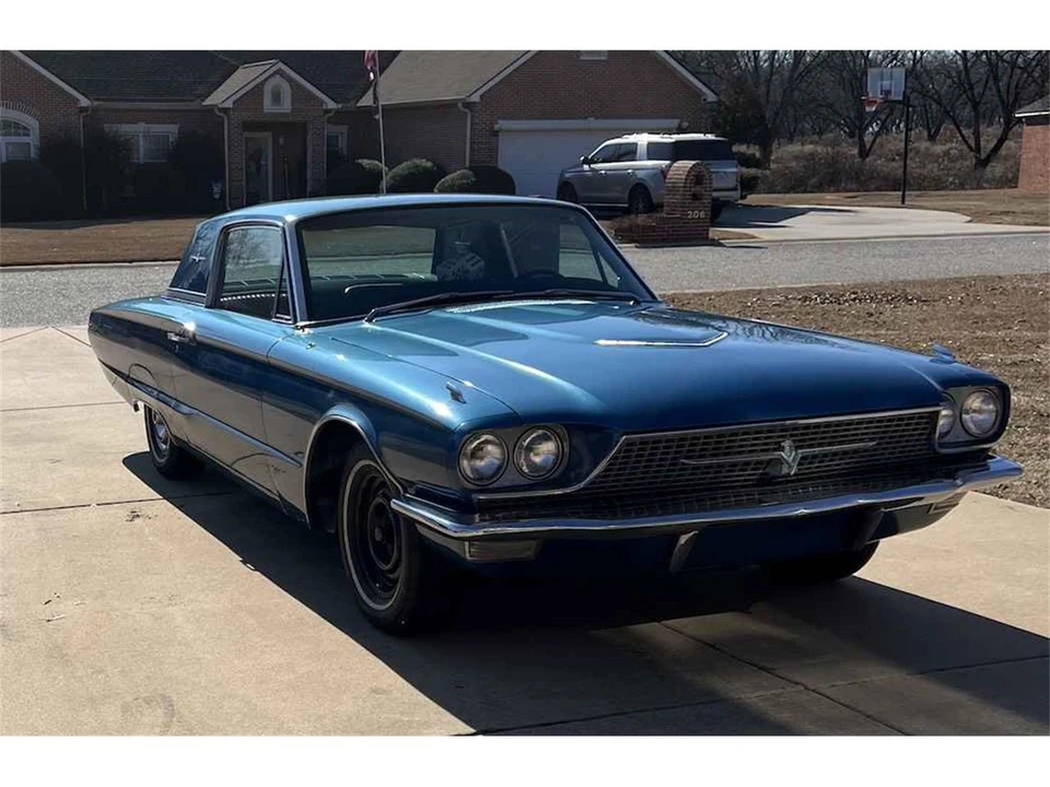1966 Ford Thunderbird 4th Gen - Image 3 of 25