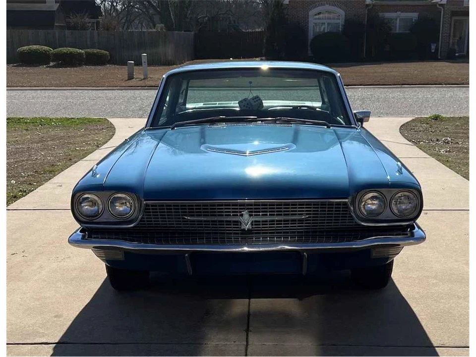 1966 Ford Thunderbird 4th Gen - Image 2 of 25