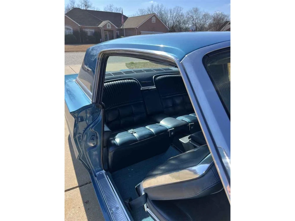 1966 Ford Thunderbird 4th Gen - Image 12 of 25