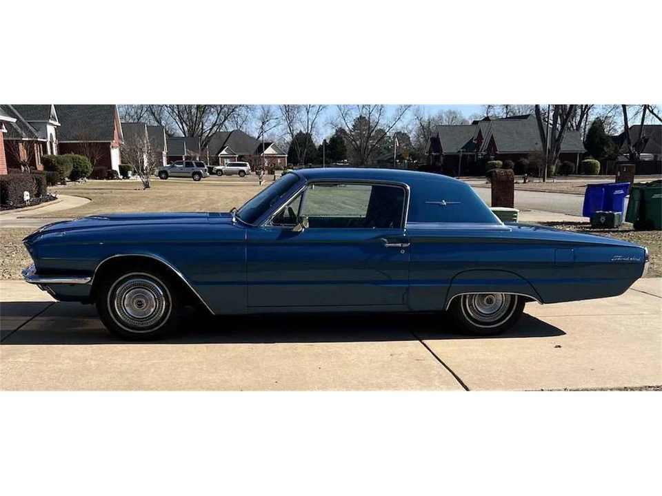 1966 Ford Thunderbird 4th Gen - Image 4 of 25