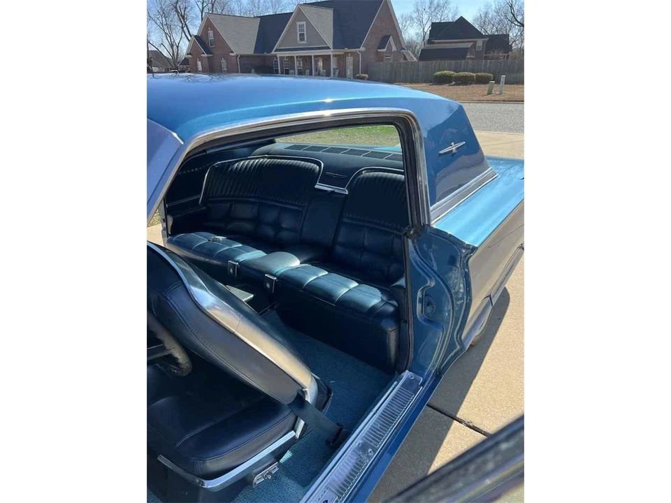 1966 Ford Thunderbird 4th Gen - Image 8 of 25