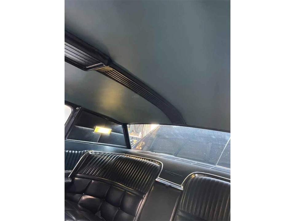 1966 Ford Thunderbird 4th Gen - Image 18 of 25