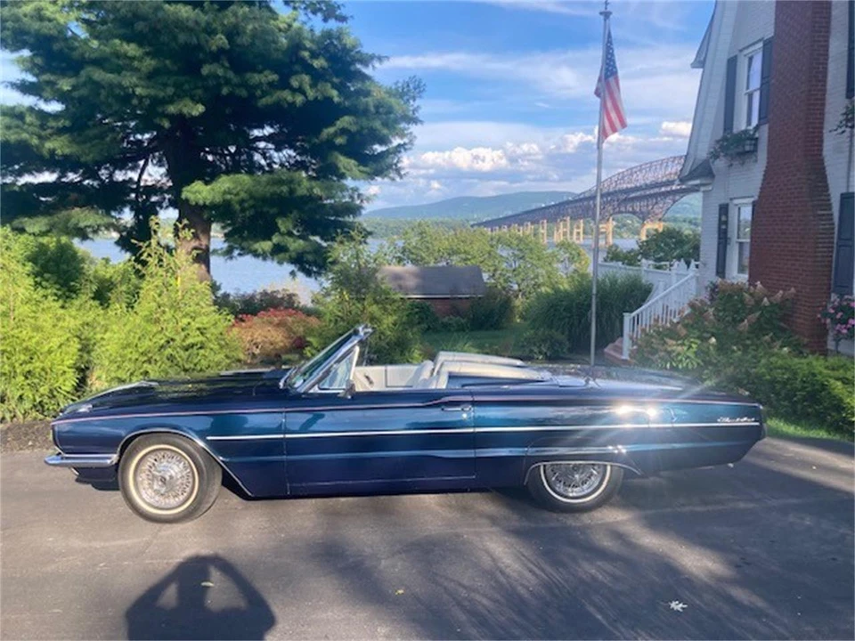 1966 Ford Thunderbird 4th Gen - Image 26 of 31