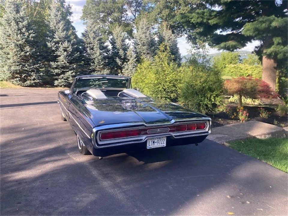 1966 Ford Thunderbird 4th Gen - Image 13 of 31