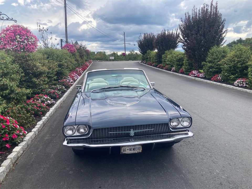 1966 Ford Thunderbird 4th Gen - Image 5 of 31
