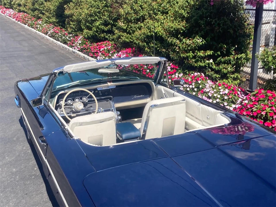 1966 Ford Thunderbird 4th Gen - Image 15 of 31