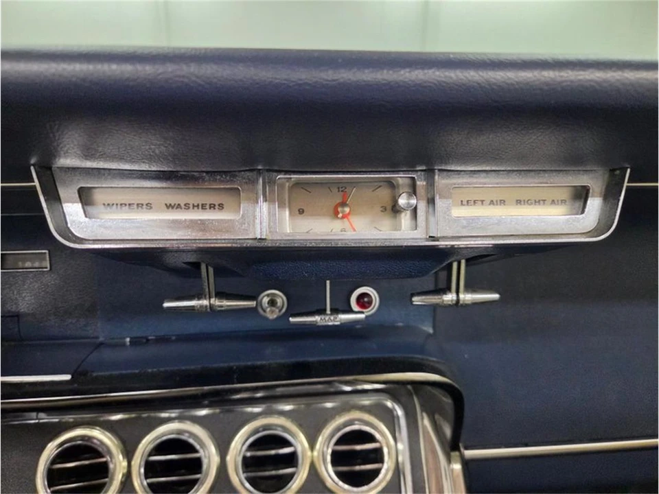 1966 Ford Thunderbird 4th Gen - Image 30 of 31