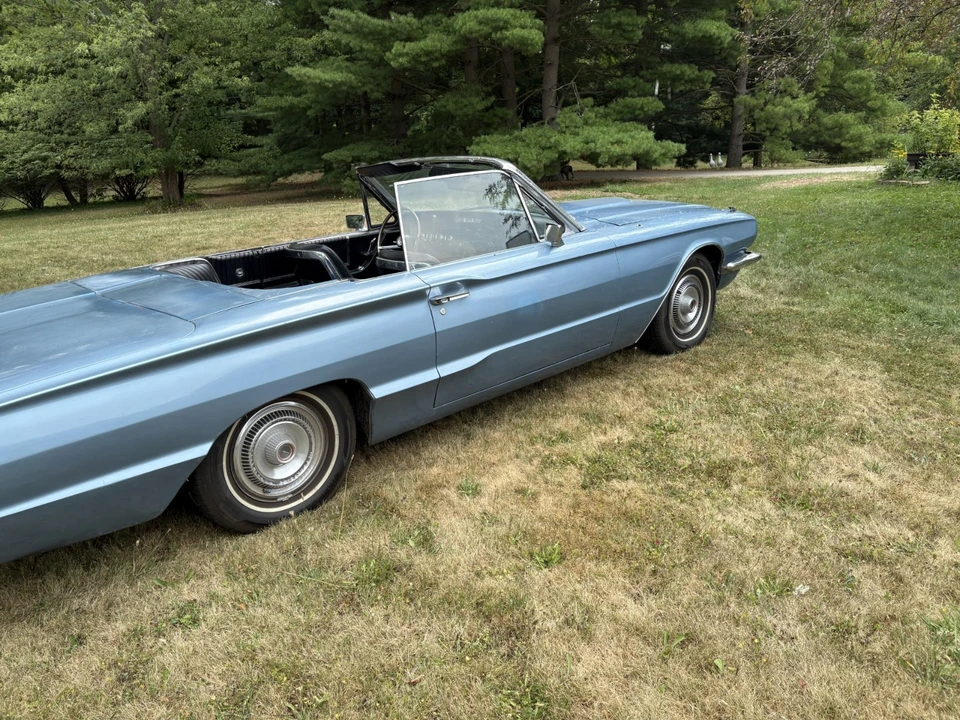 1966 Ford Thunderbird 4th Gen - Image 2 of 17