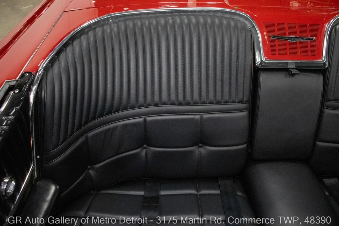 1966 Ford Thunderbird 4th Gen - Image 15 of 31